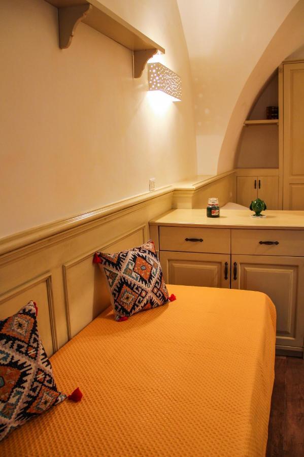 Al Civico 4 Bed & Breakfast Molfetta Luaran gambar