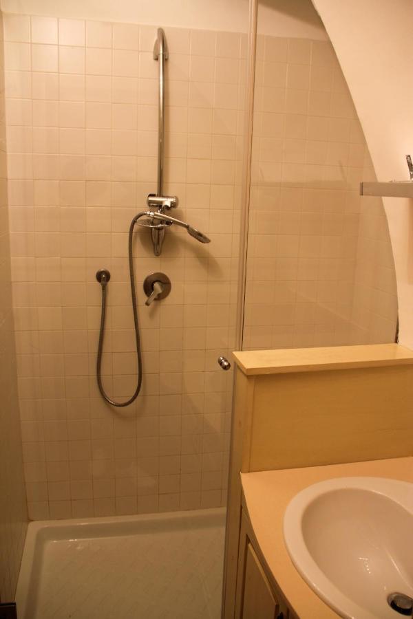 Al Civico 4 Bed & Breakfast Molfetta Luaran gambar